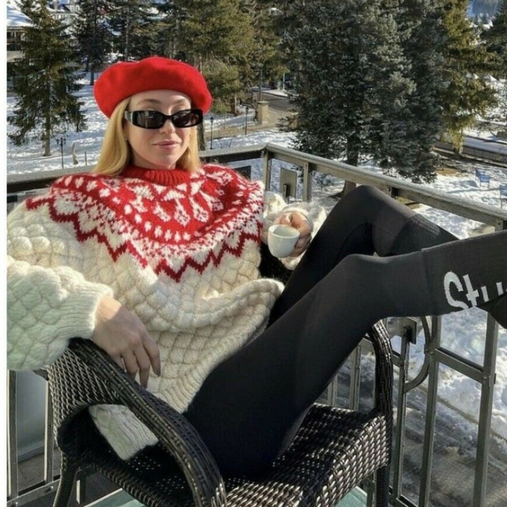 Zara OVERSIZED KNIT JACQUARD SWEATER Bloggers favorite.